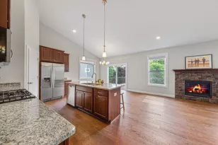 137 Bluff Ln, Dundas, MN 55019 - Photo 13