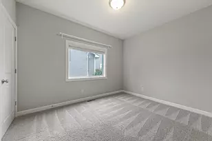 137 Bluff Ln, Dundas, MN 55019 - Photo 9