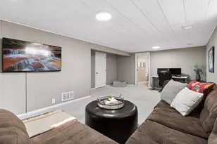 2010 W 54th St, Minneapolis, MN 55419 - Photo 27