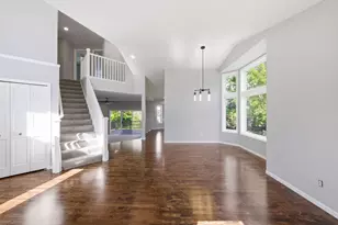 20911 Illinois Path, Lakeville, MN 55044 - Photo 9