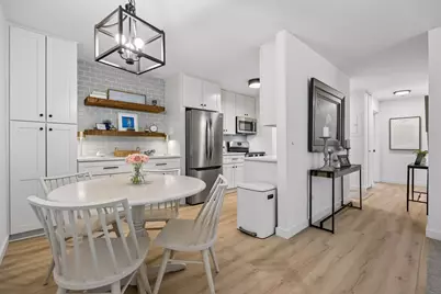 215 Barry Avenue S #218, Wayzata, MN 55391 - Photo 9