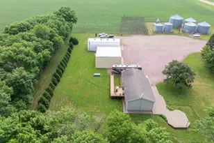 78772 290th St, Madelia, MN 56062 - Photo 3