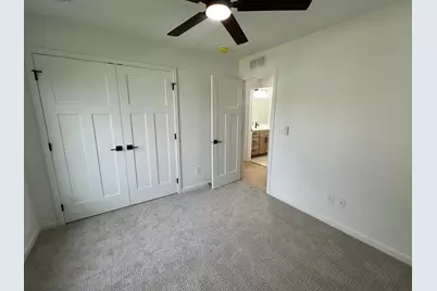 1424 Sunrise Avenue SE, Rochester, MN 55904 - Photo 9