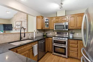 17678 Kettering Trail, Lakeville, MN 55044 - Photo 7