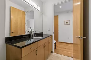 201 S 11th St, Minneapolis, MN 55403 - Photo 27