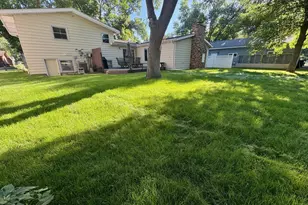 906 Birch St, Marshall, MN 56258 - Photo 25