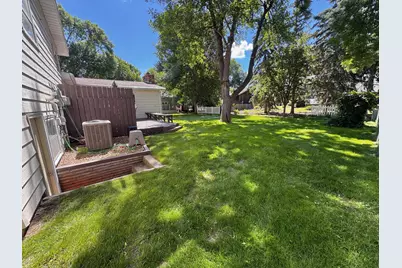 906 Birch Street, Marshall, MN 56258 - Photo 21