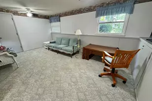 906 Birch St, Marshall, MN 56258 - Photo 17