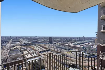 500 E Grant Street #2406, Minneapolis, MN 55404 - Photo 27