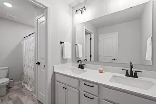 4901 Avery Ct, Eagan, MN 55123 - Photo 35