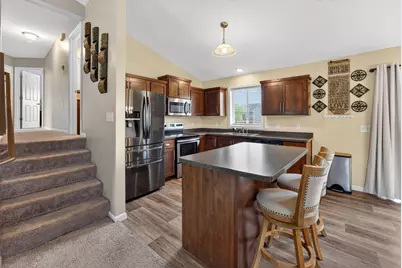 835 Highview Loop SE, Pine City, MN 55063 - Photo 7