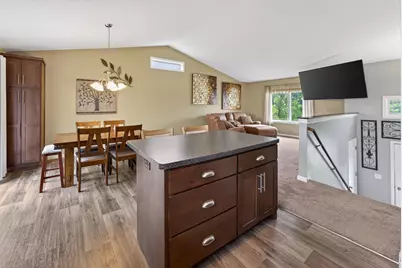 835 Highview Loop SE, Pine City, MN 55063 - Photo 5