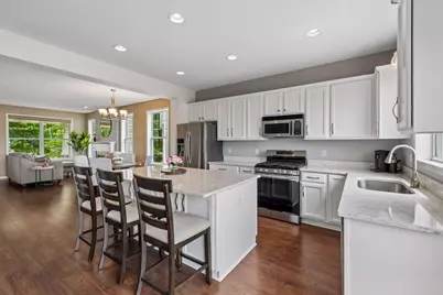 12155 85th Avenue N, Maple Grove, MN 55369 - Photo 9