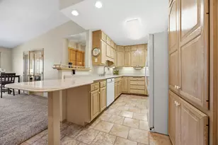 2629 35th Ave S, Fargo, ND 58104 - Photo 5