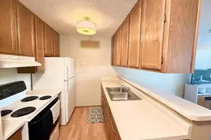 433 S 7th St, Minneapolis, MN 55415 - Photo 3