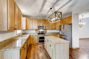 7586 Inland Ln N, Maple Grove, MN 55311 - Photo 9