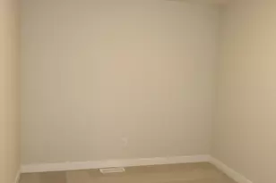 13789 Hollybrook Cir, Apple Valley, MN 55124 - Photo 7
