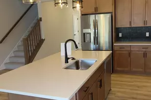 13789 Hollybrook Cir, Apple Valley, MN 55124 - Photo 19