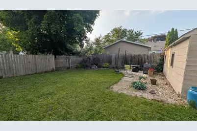 1322 Dunham Street, Albert Lea, MN 56007 - Photo 25