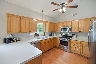 9408 Jennifer Court, Chisago City, MN 55013 - Photo 11