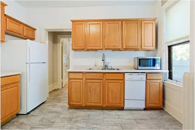 2445 Lyndale Avenue S, Minneapolis, MN 55405 - Photo 7