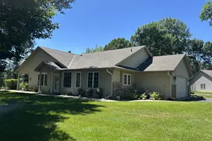 1119 Fairway Dr, Princeton, MN 55371 - Photo 1