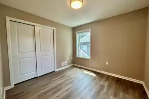 9030 Park Ave S, Bloomington, MN 55420 - Photo 9