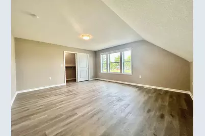 9030 Park Avenue S, Bloomington, MN 55420 - Photo 11