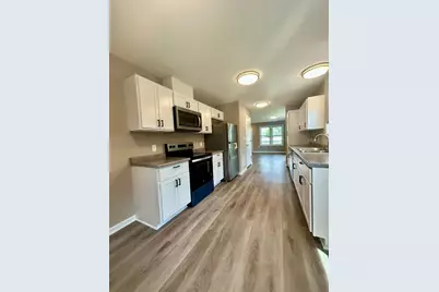 9030 Park Avenue S, Bloomington, MN 55420 - Photo 5