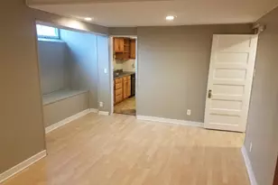301 W 22nd St, Minneapolis, MN 55404 - Photo 11