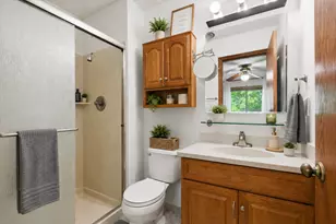 8420 Timberwood Ct, Woodbury, MN 55125 - Photo 5