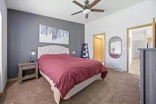 4251 39th Ave S, Fargo, ND 58104 - Photo 13