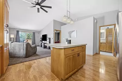 4251 39th Avenue S, Fargo, ND 58104 - Photo 9
