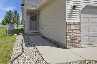 4251 39th Avenue S, Fargo, ND 58104 - Photo 3