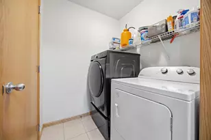 4251 39th Ave S, Fargo, ND 58104 - Photo 23