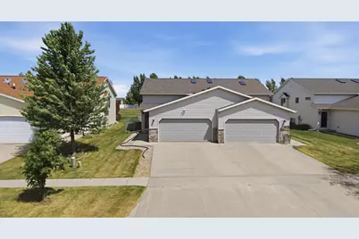4251 39th Avenue S, Fargo, ND 58104 - Photo 29