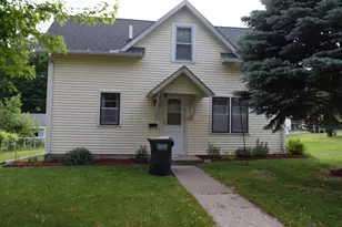 1319 Chandler Ave N, Glencoe, MN 55336 - Photo 1