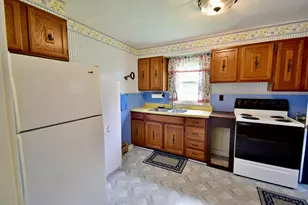 1319 Chandler Ave N, Glencoe, MN 55336 - Photo 9