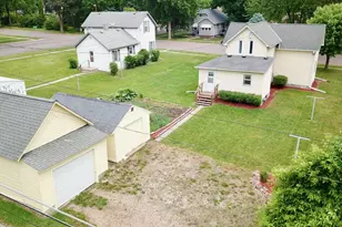 1319 Chandler Ave N, Glencoe, MN 55336 - Photo 27