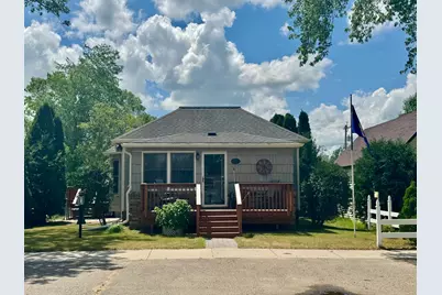 115 Birch Avenue SE, Menahga, MN 56464 - Photo 1