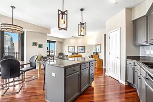 500 E Grant St, Minneapolis, MN 55404 - Photo 11