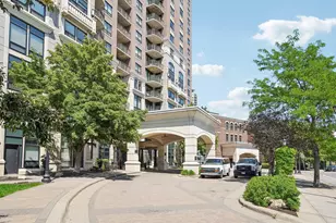 500 E Grant St, Minneapolis, MN 55404 - Photo 25