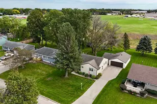 1801 S Shore Dr, Worthington, MN 56187 - Photo 37