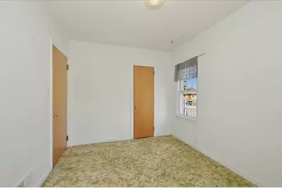 3019 N 21st Street, Superior, WI 54880 - Photo 9