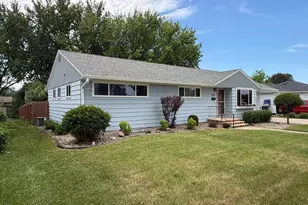 425 W Dodge St, Luverne, MN 56156 - Photo 33
