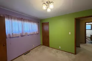 425 W Dodge St, Luverne, MN 56156 - Photo 15