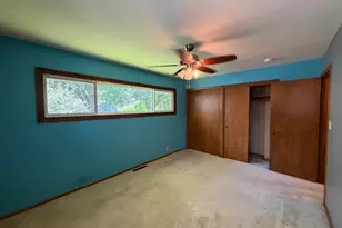 425 W Dodge St, Luverne, MN 56156 - Photo 9