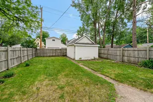 996 Charles Ave, Saint Paul, MN 55104 - Photo 23