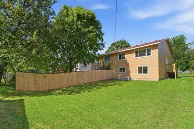 5736 Logan Avenue N, Brooklyn Center, MN 55430 - Photo 27