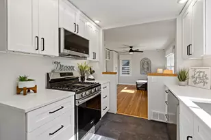 6132 3rd Ave S, Minneapolis, MN 55419 - Photo 9